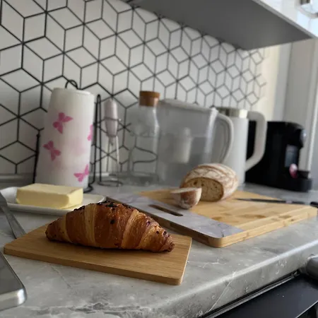 Апартаменты -jak W Domu- 60m2 Centrum Katowic 10km Челядзь