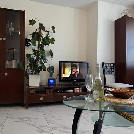 Апартаменты -jak W Domu- 60m2 Centrum Katowic 10km *